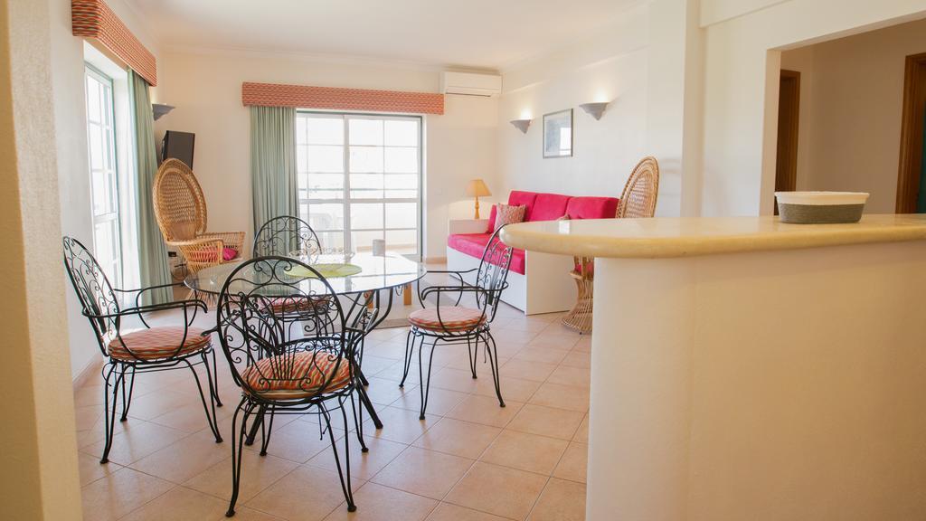 אלבור Apartamentos Quinta Da Praia מראה חיצוני תמונה